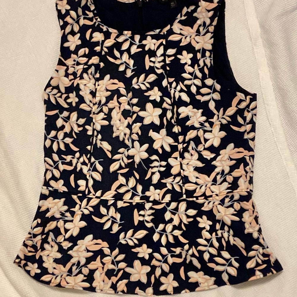 Banana Republic peplum blouse. Sz 10